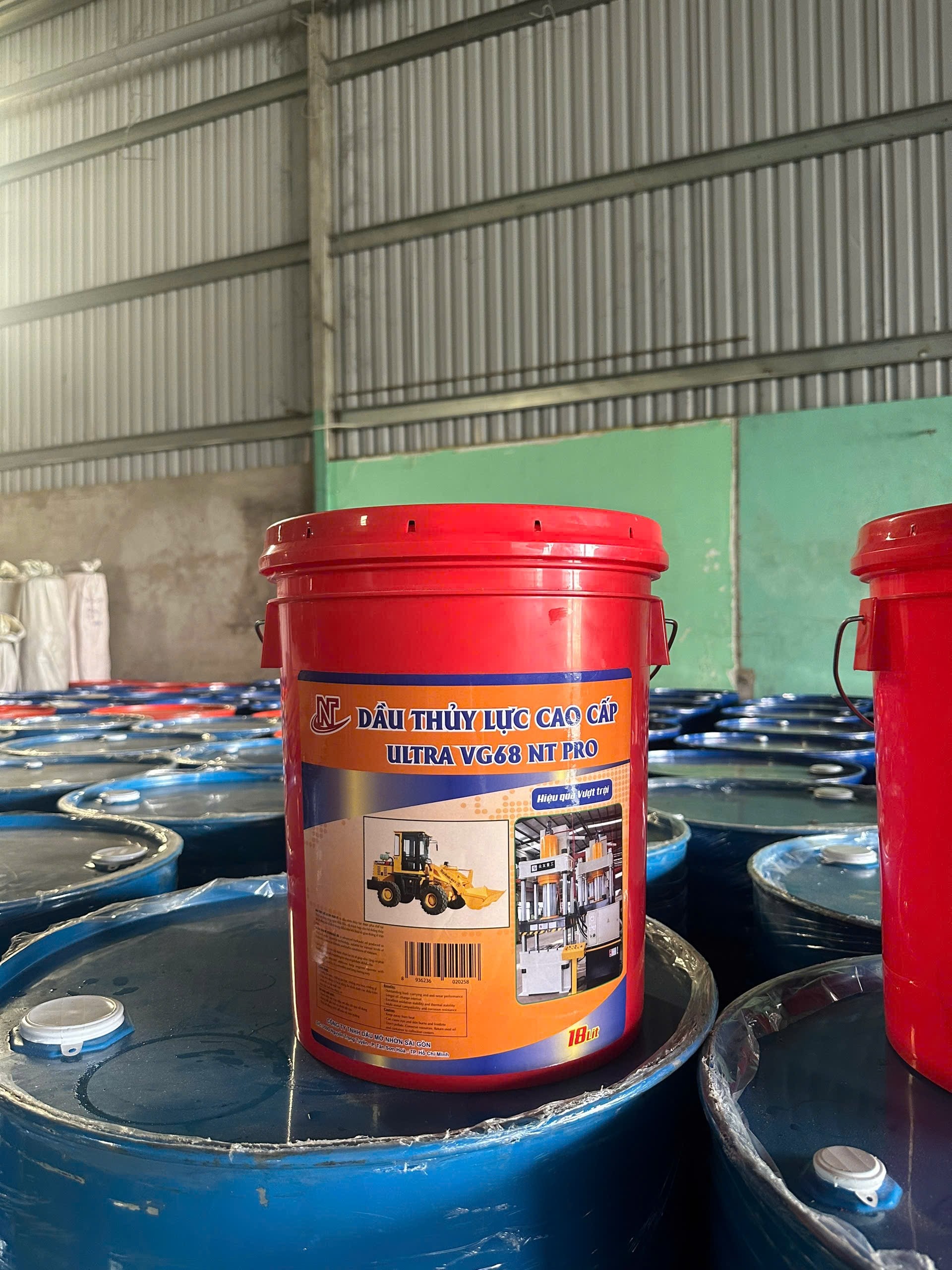 Bán Dầu Thủy Lực Ultra 68